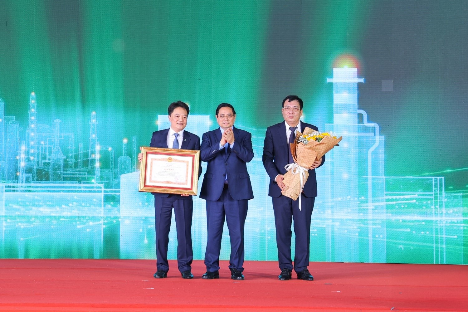 Nhà máy điện Nhơn Trạch 3&4 - Minh chứng sinh động cho bản lĩnh, năng lực tổ chức, điều hành và tinh thần vượt khó của Petrovietnam