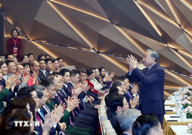 Tổng Bí thư Tô Lâm dự Chương trình Tổng Bí thư Tô Lâm: Khơi dậy ý chí quật cường, quyết tâm học tập, làm theo Bác