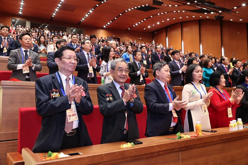 Nâng tỷ lệ khen thưởng cấp Nhà nước cho người lao động đạt 10% trở lên