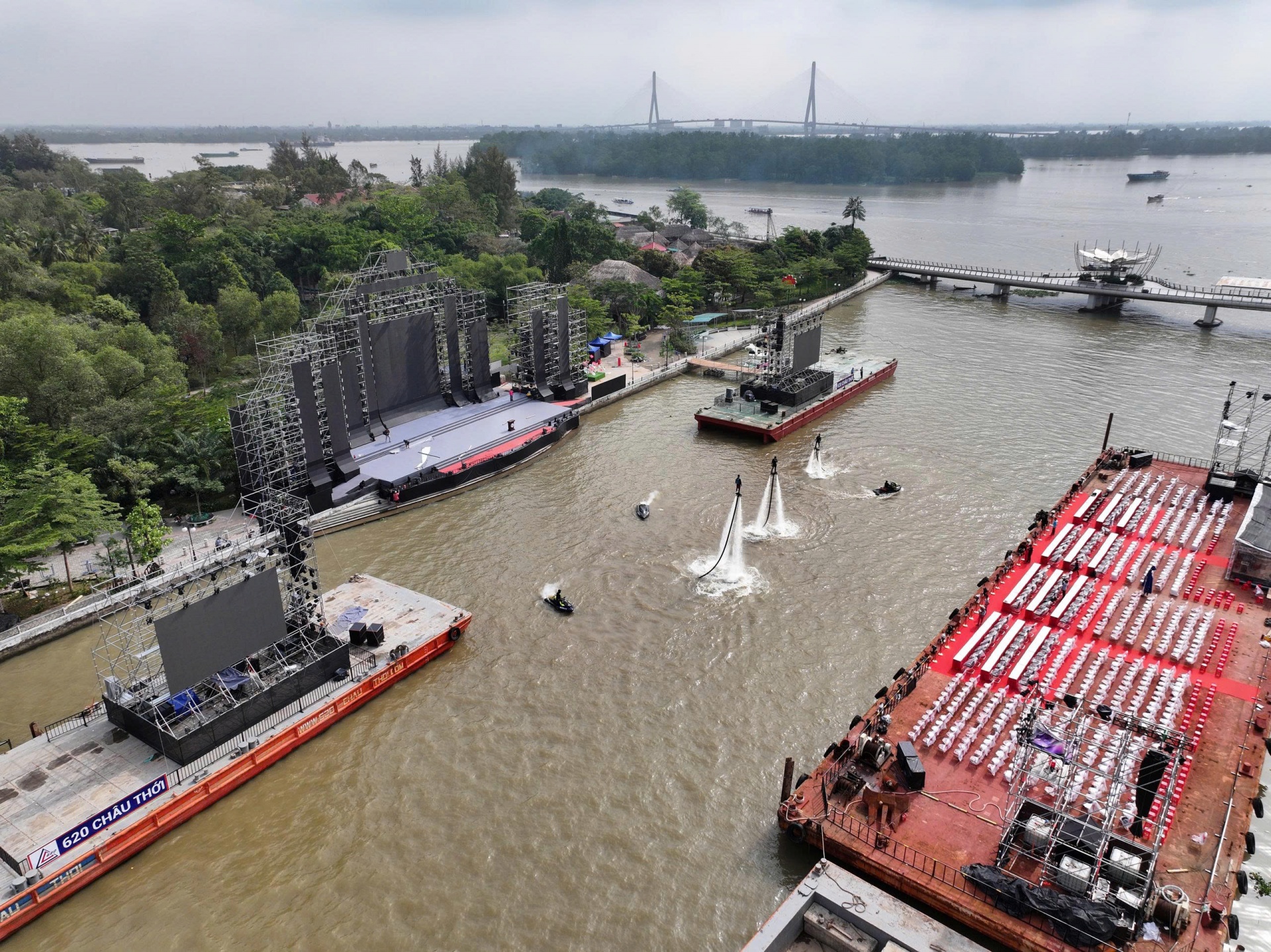 Lễ hội Văn hóa sông nước Cần Thơ: Điểm nhấn kết nối phát triển du lịch sông nước miền Tây Lễ hội Văn hóa sông nước Cần Thơ: Điểm nhấn kết nối phát triển du lịch sông nước miền Tây