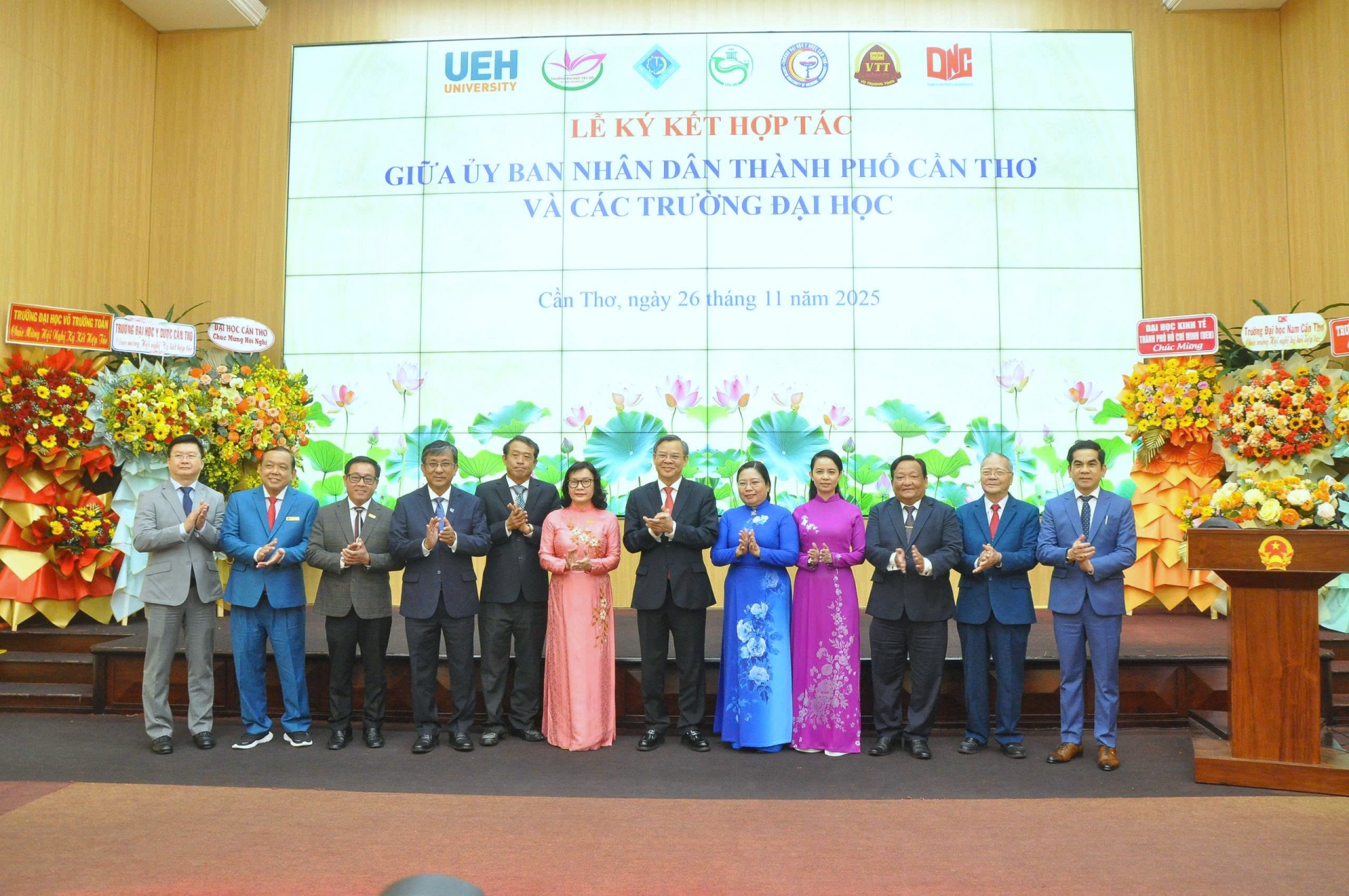 Từ Nghị quyết 57 đến thực tiễn - Đại học Y Dược Cần Thơ vươn tới trung tâm y khoa vùng Từ Nghị quyết 57 đến thực tiễn - Đại học Y Dược Cần Thơ vươn tới trung tâm y khoa vùng