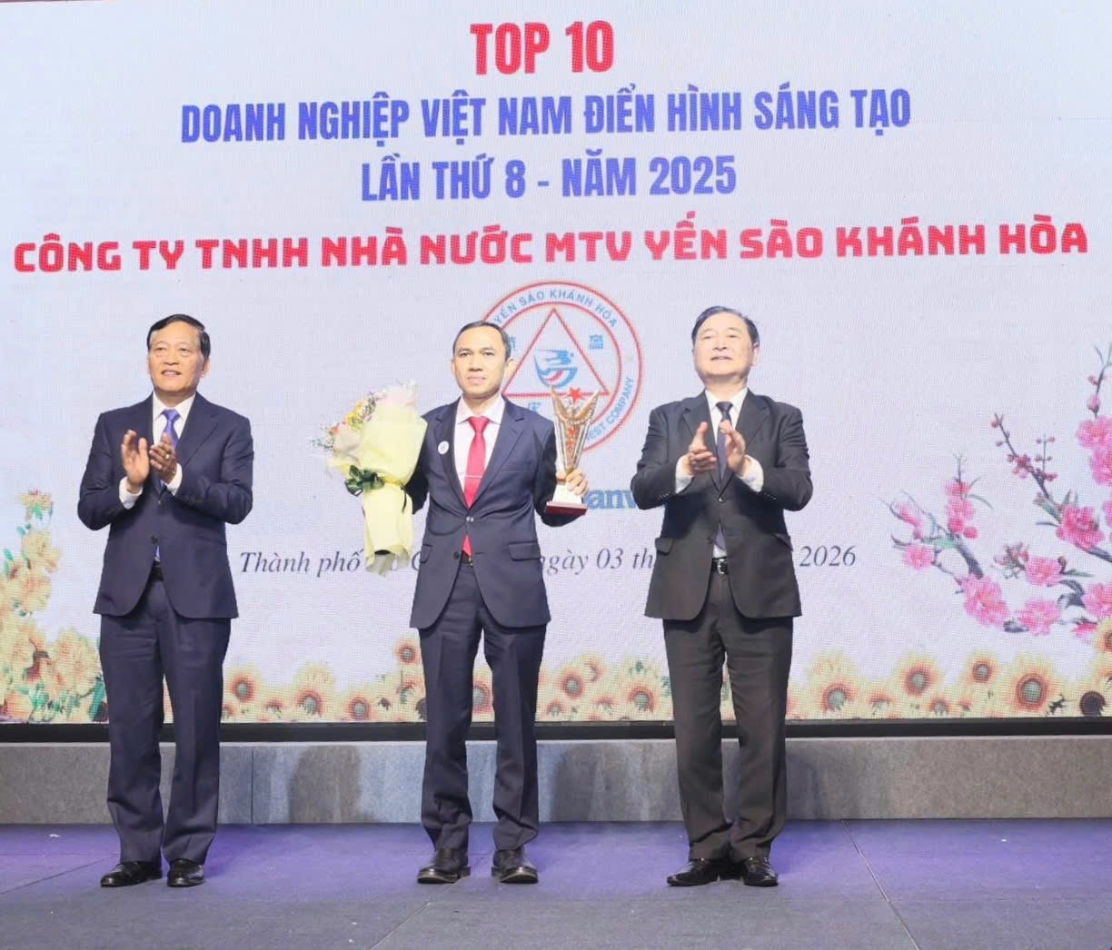 Lần thứ 5 Yến sào Khánh Hoà có mặt trong Top 10 doanh nghiệp Việt Nam điển hình sáng tạo xuất sắc