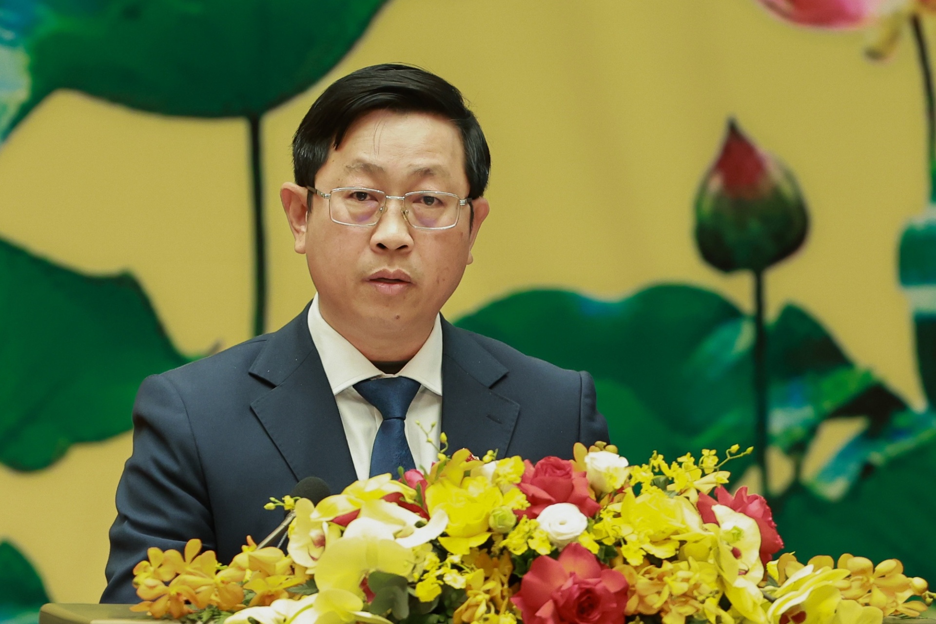   Đại biểu Quốc hội Nguyễn Hữu Thông chia sẻ tại buổi lễ - Ảnh: VGP