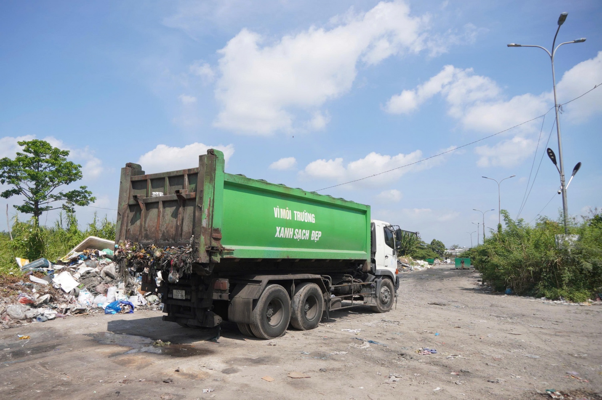 Cần Thơ chốt thời điểm di dời trạm trung chuyển rác ở khu dân cư Thới Nhựt 2