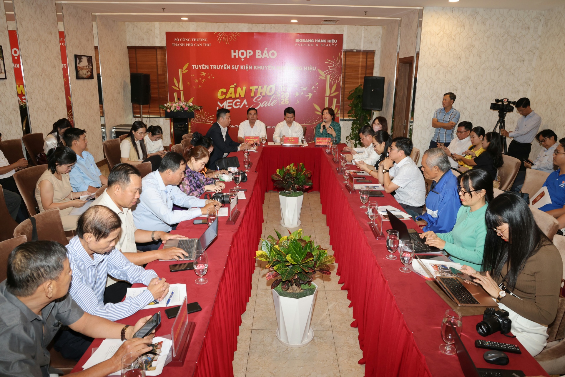 Mega Sale 2026 lan tỏa xu hướng tiêu dùng xanh tại Cần Thơ