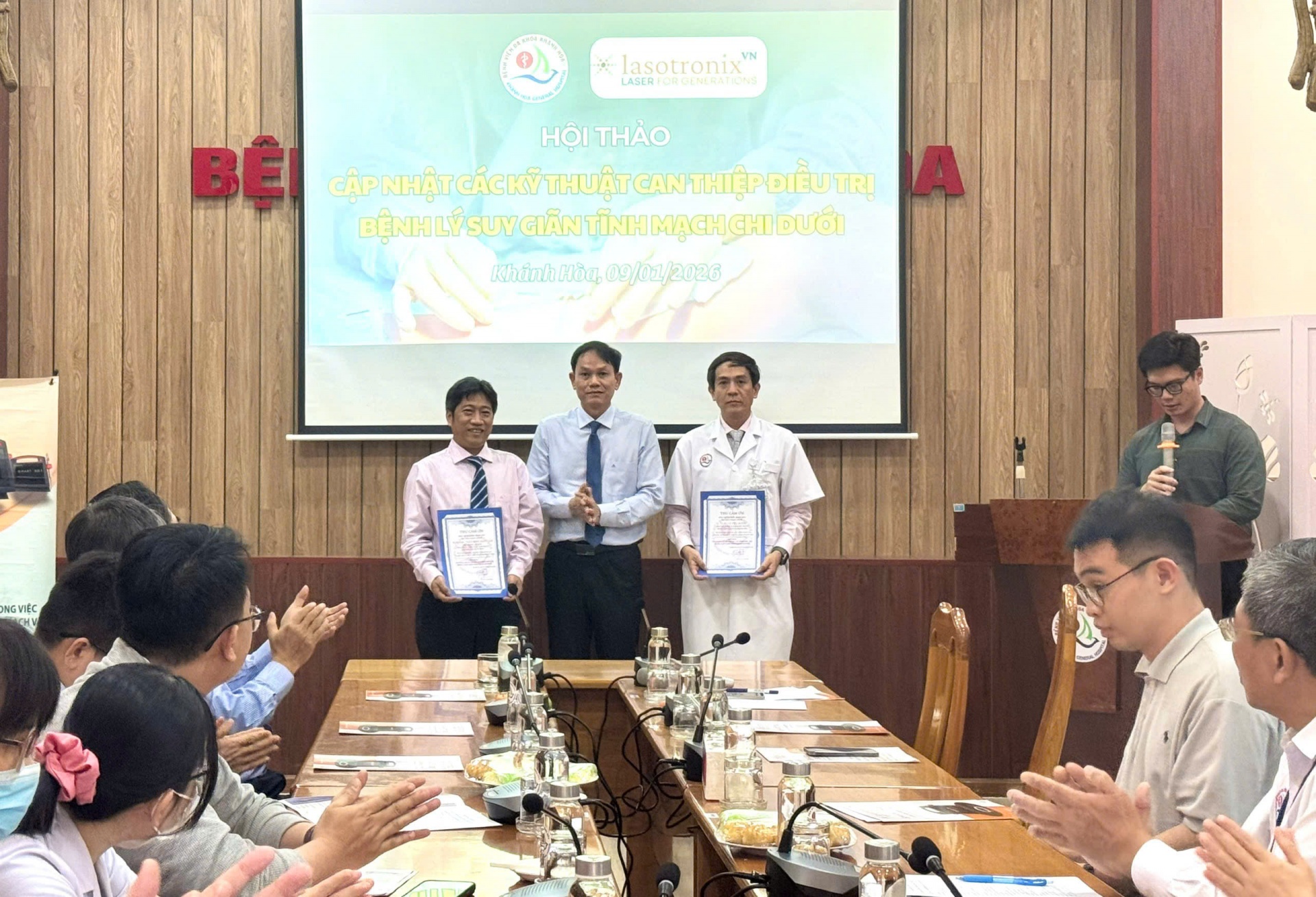 Bệnh viện Đa khoa Khánh Hoà: Cập nhật các kỹ thuật can thiệp điều trị bệnh lý suy giãn tĩnh mạch chi dưới