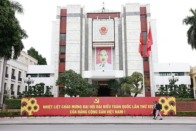 Hà Nội rợp cờ hoa đón chào Đại hội Đảng lần thứ XIV