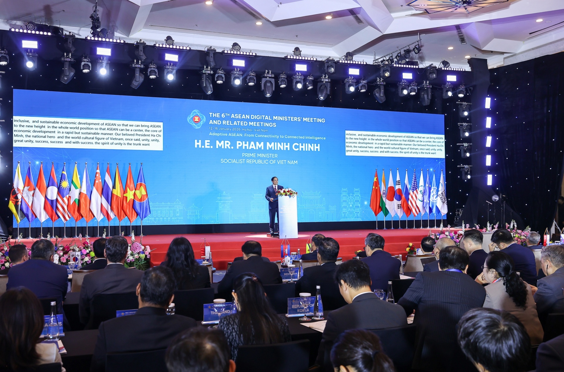 Theo Thủ tướng, mặc dù đã đạt được nhiều bước tiến quan trọng, Việt Nam nói riêng và ASEAN nói chung đang phải đối diện với nhiều thách thức lớn - Ảnh: VGP Theo Thủ tướng, mặc dù đã đạt được nhiều bước tiến quan trọng, Việt Nam nói riêng và ASEAN nói chung đang phải đối diện với nhiều thách thức lớn - Ảnh: VGP