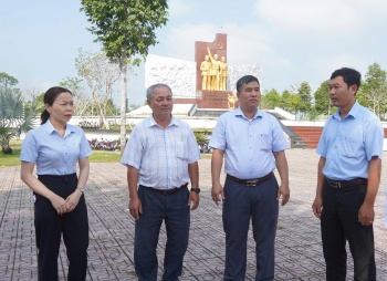 can bo dang vien tp can tho huong ve dai hoi xiv cua dang