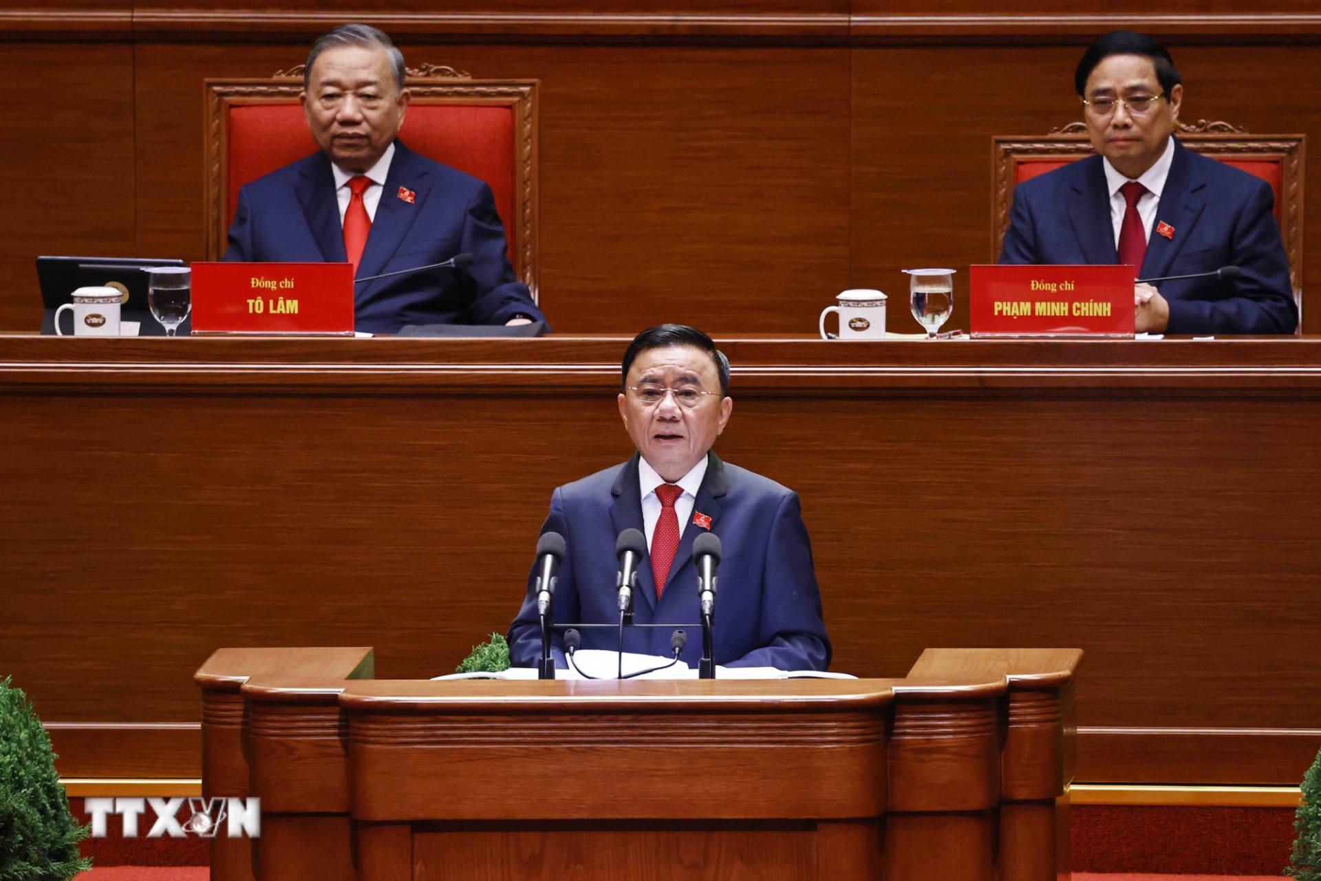   Ủy viên Bộ Chính trị, Thường trực Ban Bí thư, Bí thư Đảng ủy các cơ quan Đảng Trung ương Trần Cẩm Tú. (Ảnh: TTXVN)