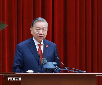 Tiến lên! Toàn thắng ắt về ta!