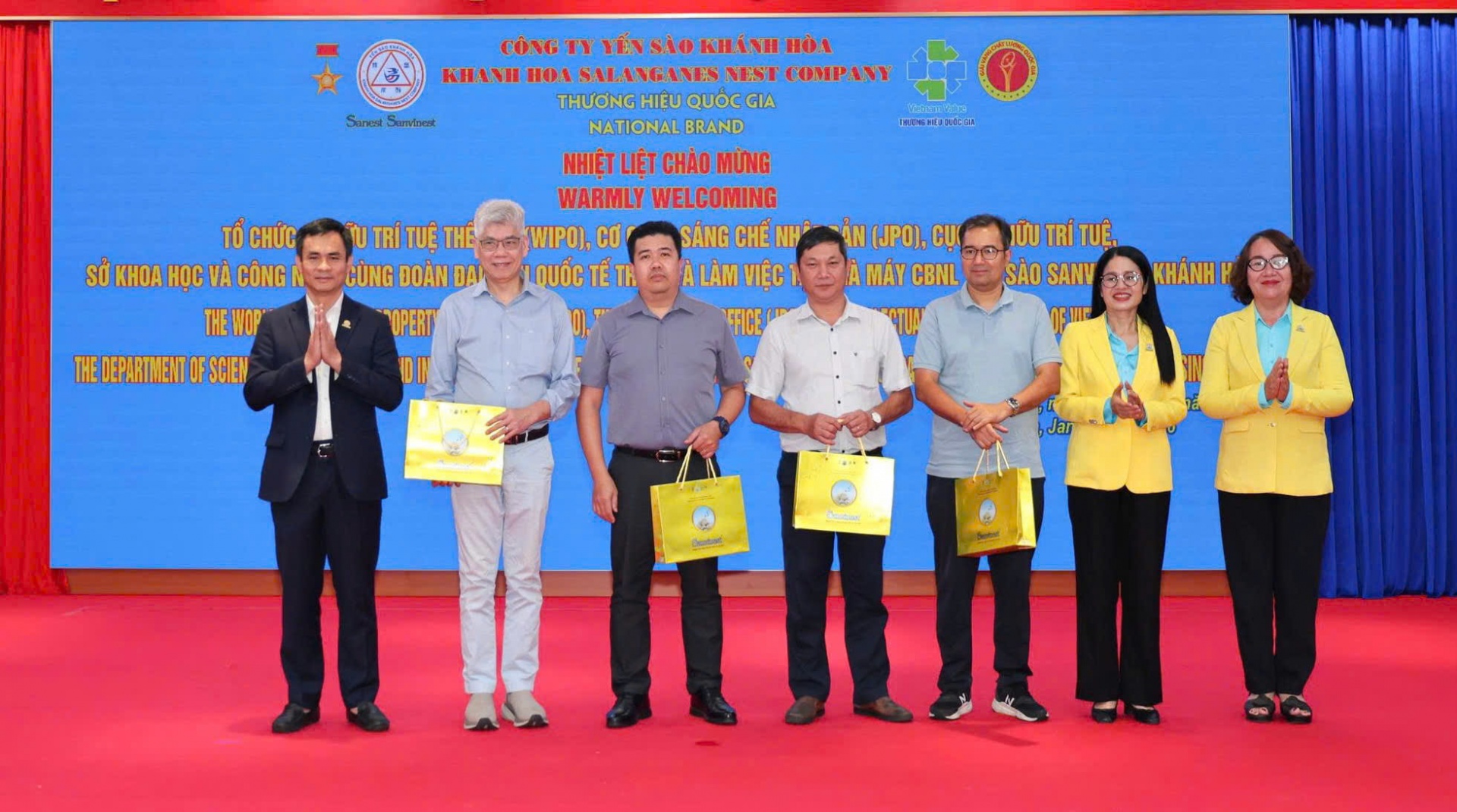 Đoàn công tác trong nước và quốc tế tham quan Nhà máy Chế biến Nguyên liệu Yến sào Sanvinest Khánh Hòa