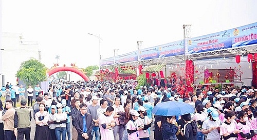 Xuân đất Tổ gắn kết lòng dân, vượt khó đón Tết an vui Xuân đất Tổ gắn kết lòng dân, vượt khó đón Tết an vui