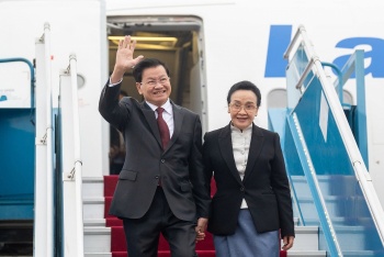 Tổng Bí thư, Chủ tịch nước Lào bắt đầu thăm cấp Nhà nước tới Việt Nam