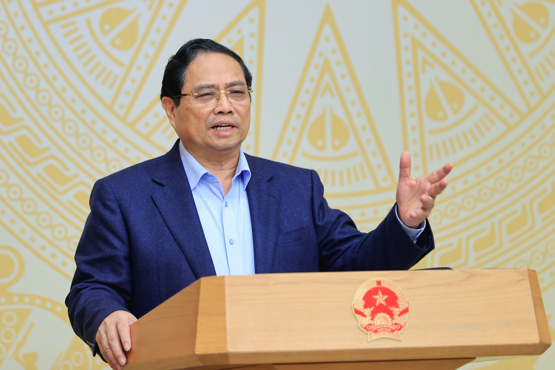   Người đứng đầu Chính phủ nhấn mạnh tinh thần là thể chế hóa, triển khai Nghị quyết 79 linh hoạt, chủ động, phù hợp với tình hình thực tế theo chức năng, nhiệm vụ, quyền hạn của mỗi cơ quan, đơn vị, địa phương, góp phần vào tăng trưởng 2 con số trong năm 2026 và giai đoạn tới - Ảnh: VGP