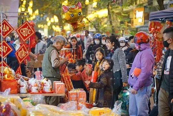 Thủ tướng đôn đốc thực hiện nhiệm vụ phục vụ Nhân dân đón Tết Nguyên đán Bính Ngọ 2026