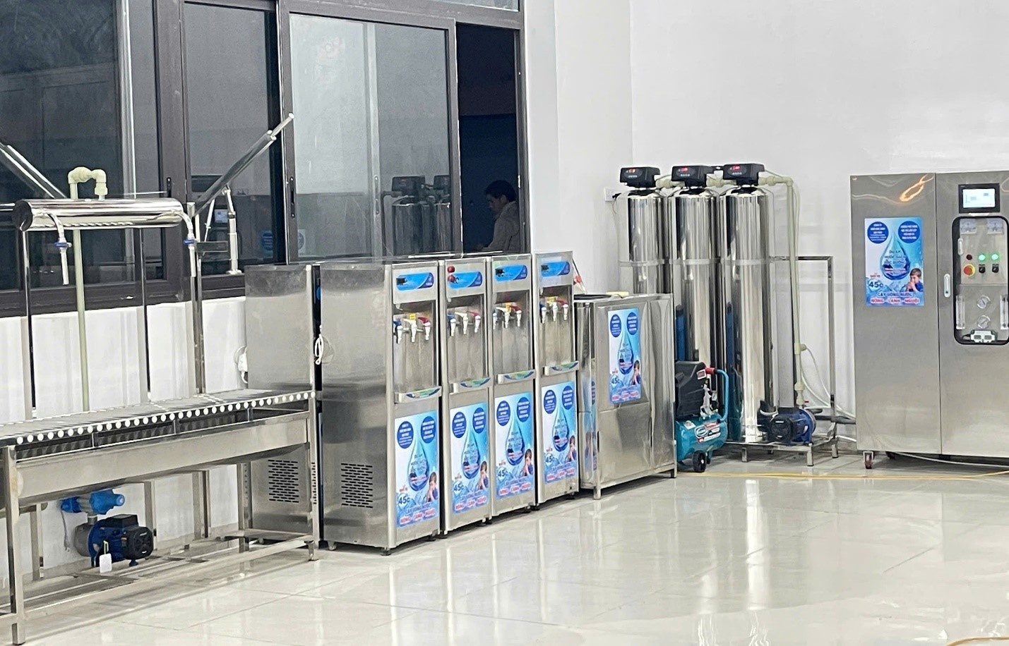 Triển khai giải pháp nước sạch học đường tại Trường phổ thông nội trú liên cấp Si Pa Phìn