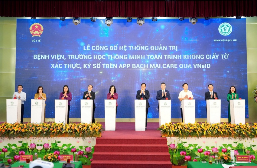 Bệnh viện Bạch Mai: Giữ vững sứ mệnh, đổi mới vì sức khỏe cộng đồng và môi trường bền vững