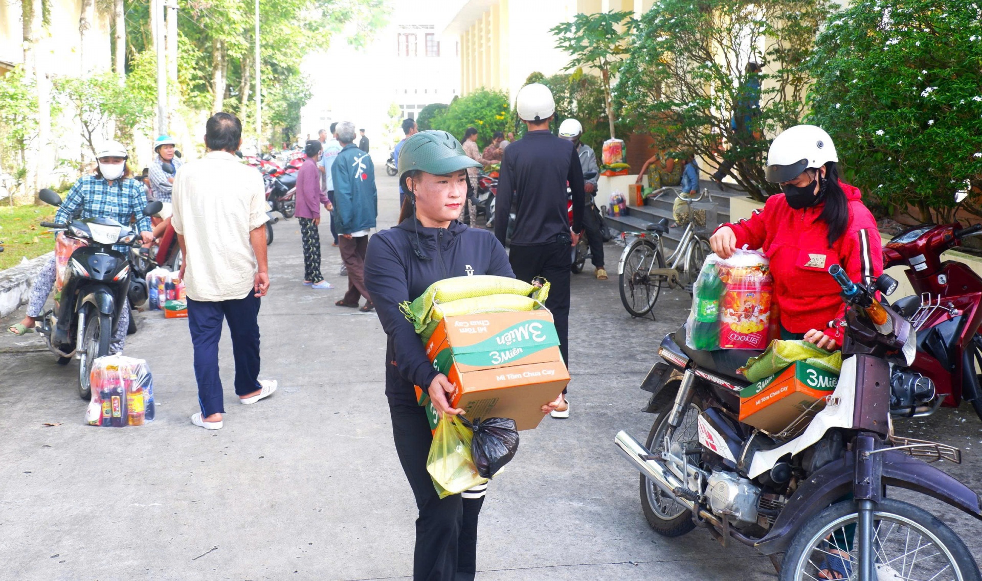 Trao quà Tết tại xã Cờ Đỏ, lan tỏa an sinh để mùa Xuân không ai bị bỏ lại phía sau