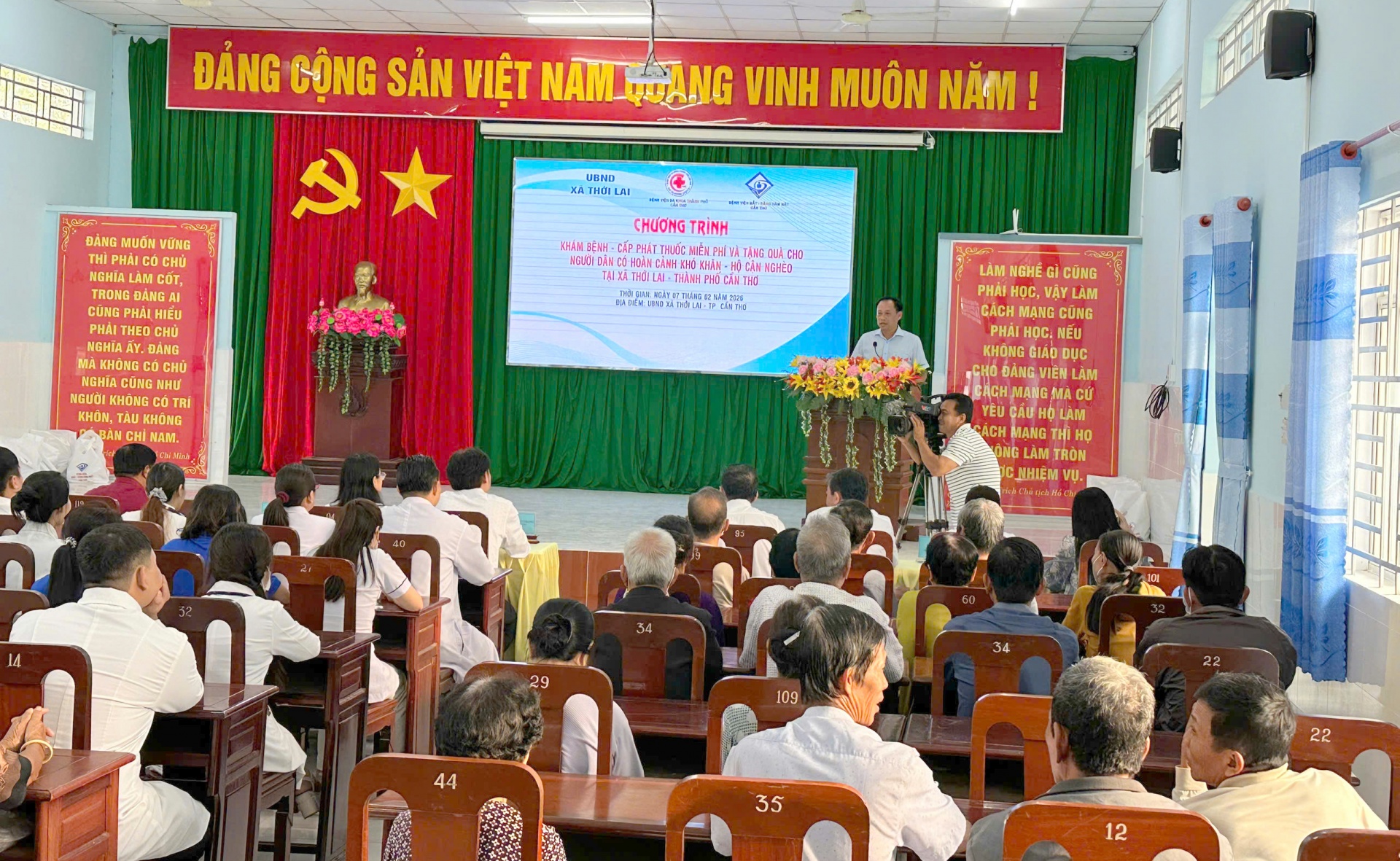 Chăm lo sức khỏe cộng đồng vì môi trường sống an toàn, bền vững