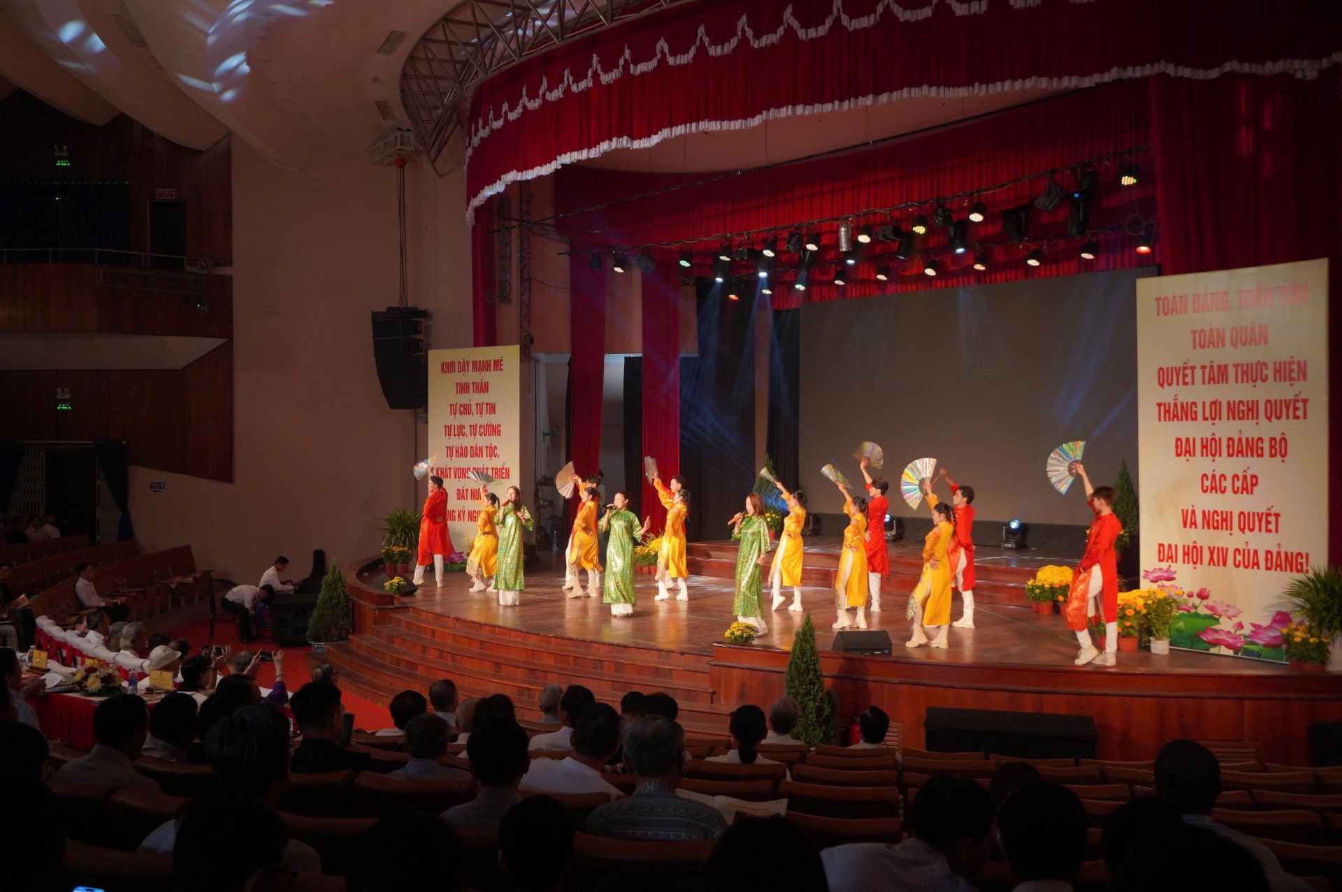 Phát huy sức mạnh văn hóa, báo chí, thể thao đồng hành cùng Cần Thơ phát triển bền vững