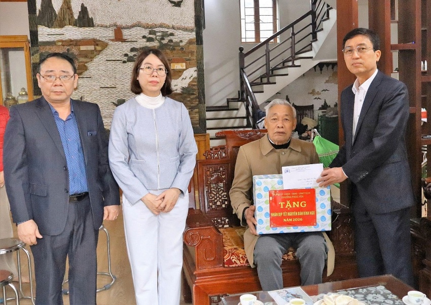 Phúc Yên chăm lo chu đáo đời sống nhân dân, chào đón Tết nguyên đán Bính Ngọ 2026