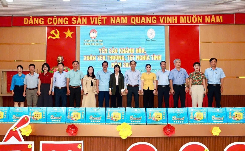 Yến sào Khánh Hòa  tổ chức chương trình “Xuân chia sẻ – Tết yêu thương”