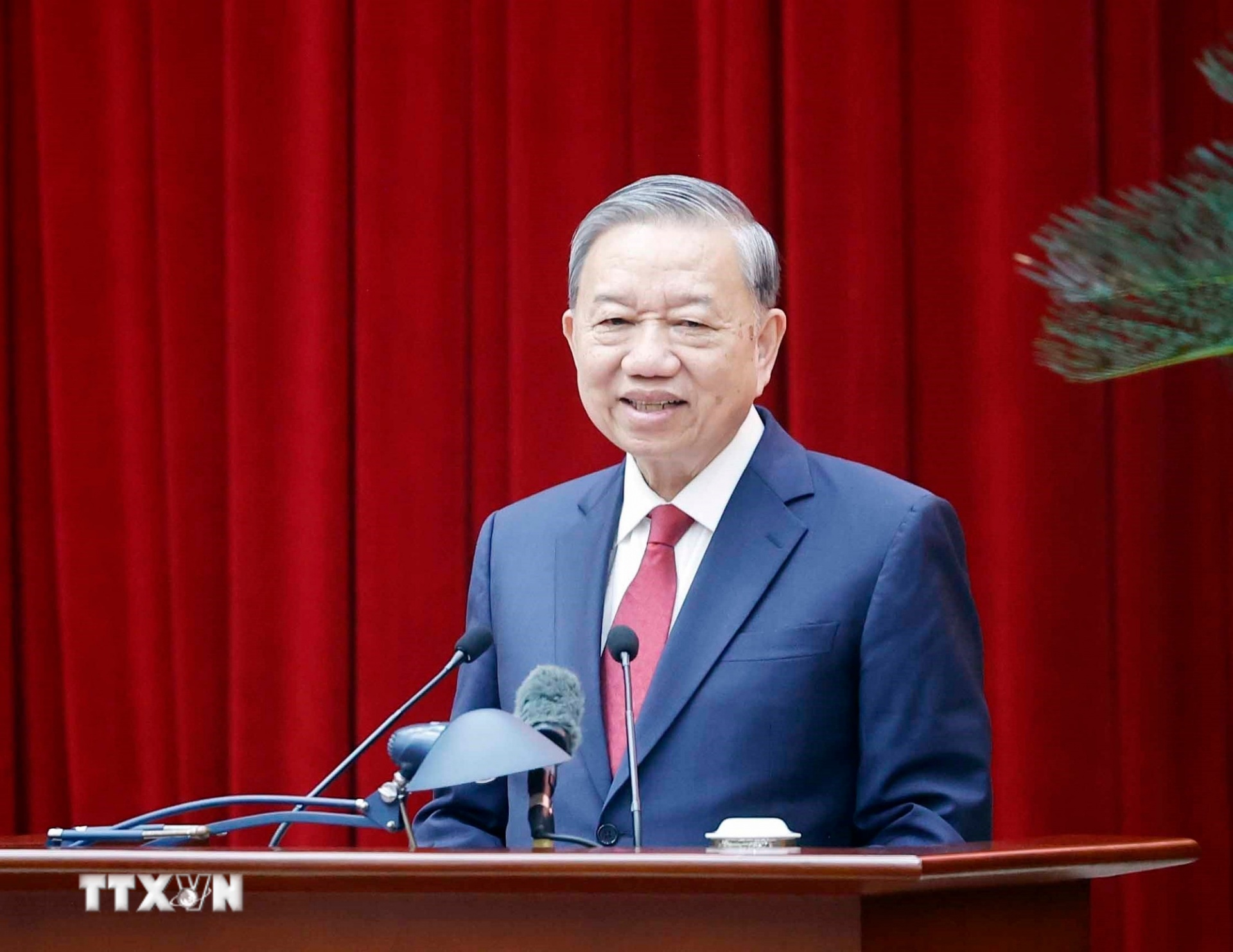 Đẩy mạnh đối ngoại toàn diện ở tầm cao mới Đẩy mạnh đối ngoại toàn diện ở tầm cao mới