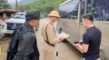 Lặng thầm xuyên Tết, giữ an toàn cho Nhân dân vui xuân