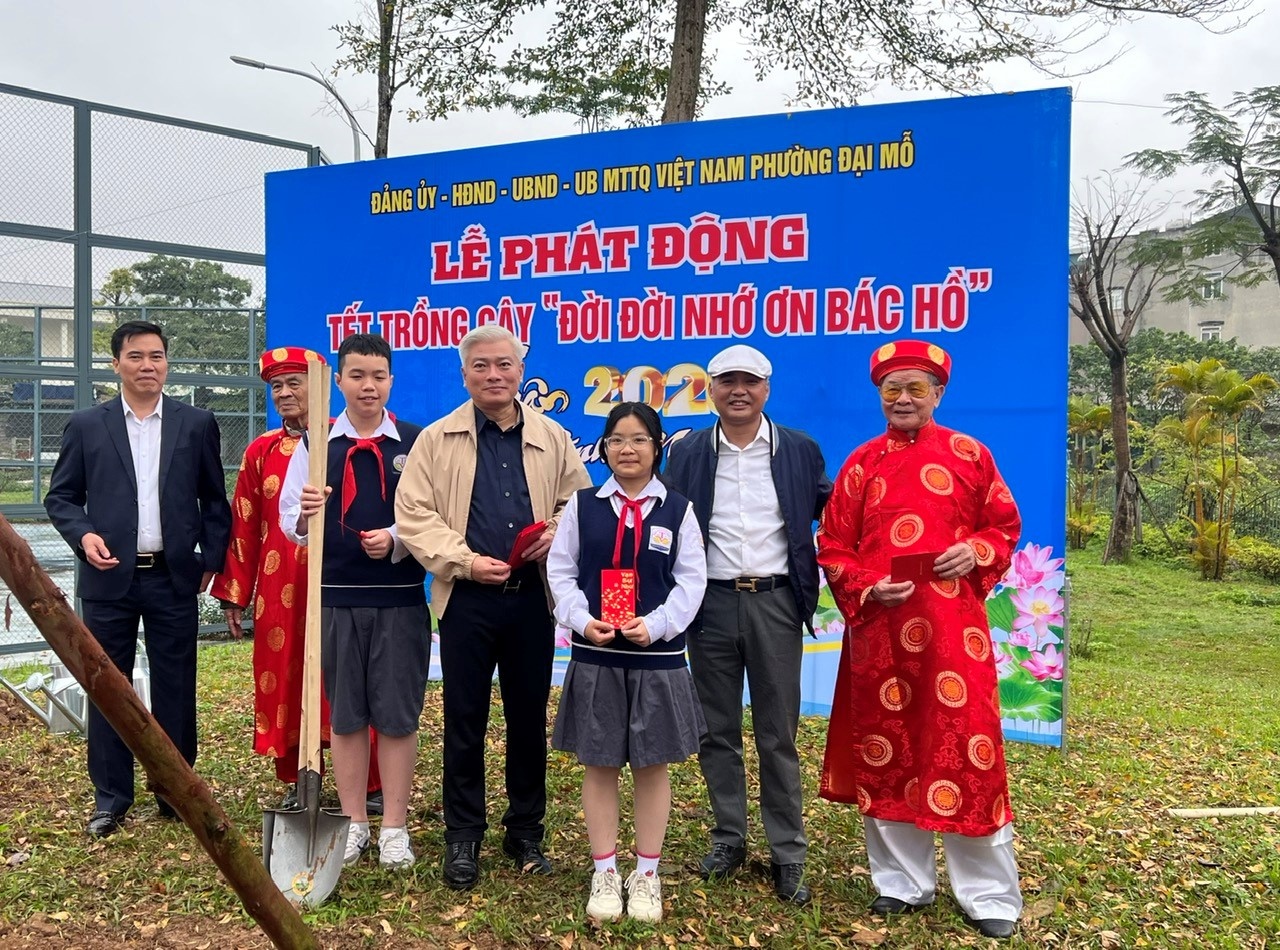 Phường Đại Mỗ lan tỏa khí thế đầu xuân qua Lễ phát động Tết trồng cây Xuân Bính Ngọ 2026 Phường Đại Mỗ lan tỏa khí thế đầu xuân qua Lễ phát động Tết trồng cây Xuân Bính Ngọ 2026