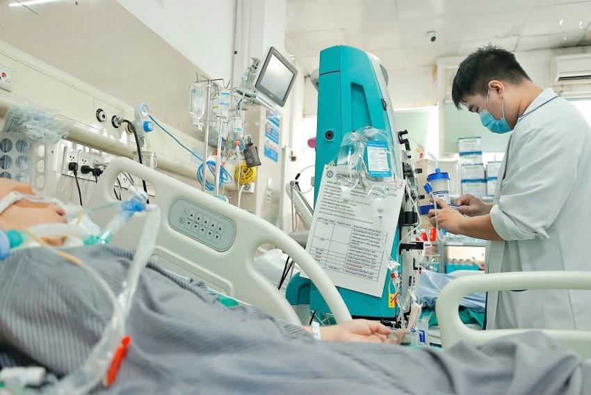 Ngành y tế bứt phá hoàn thiện thể chế, tháo gỡ các 'điểm nghẽn' pháp lý