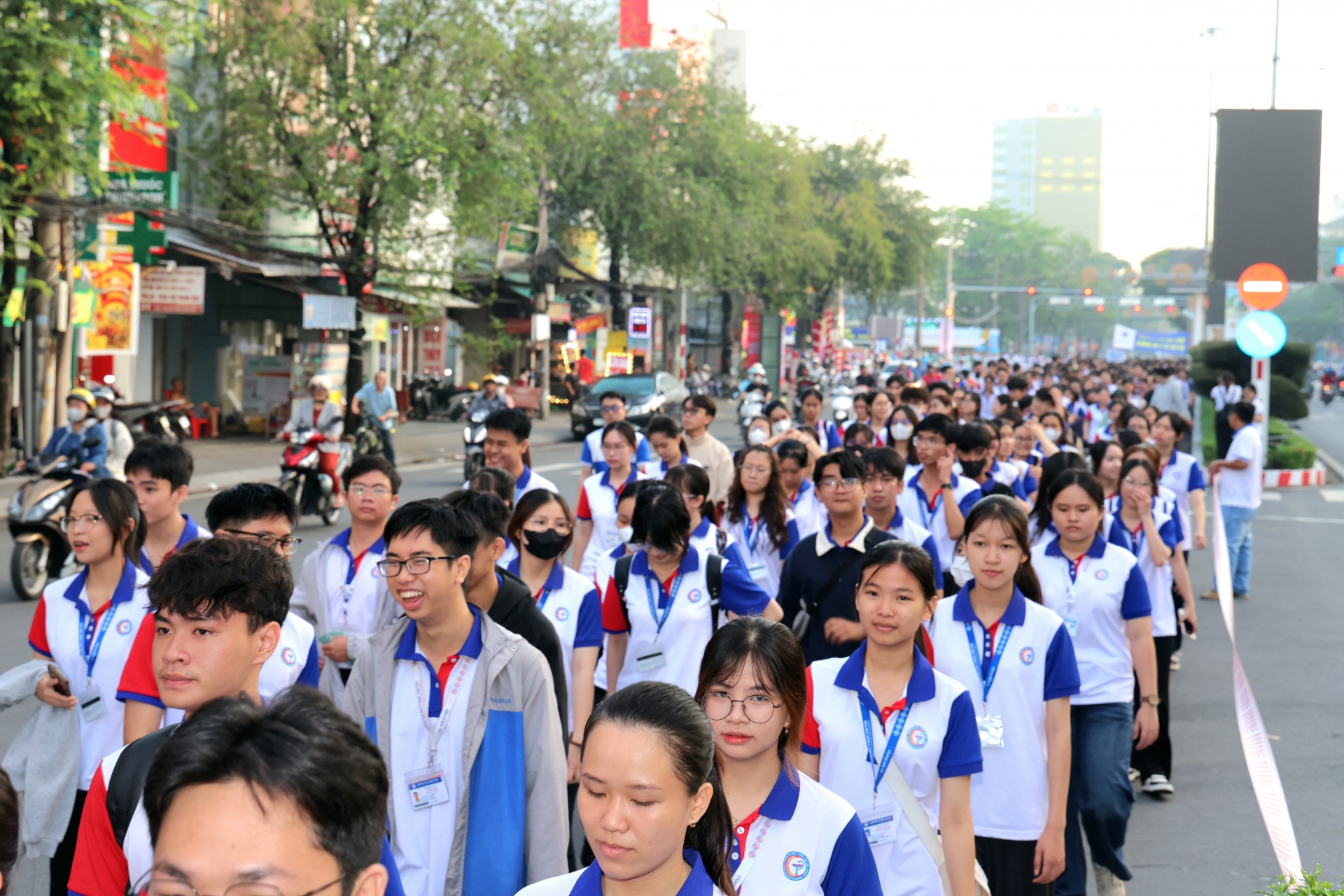 Cần Thơ: Từ phong trào đi bộ vì sức khỏe đến mục tiêu 30 phòng khám bác sỹ gia đình
