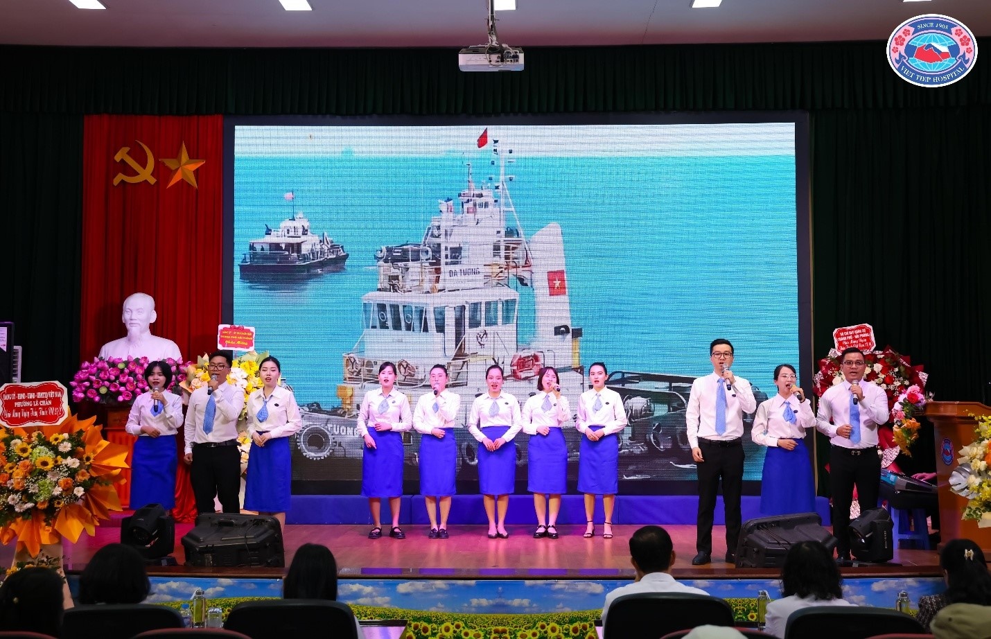 Dấu ấn ấm áp tại Bệnh viện Hữu Nghị Việt Tiệp (Hải Phòng) nhân Ngày Thầy thuốc Việt Nam