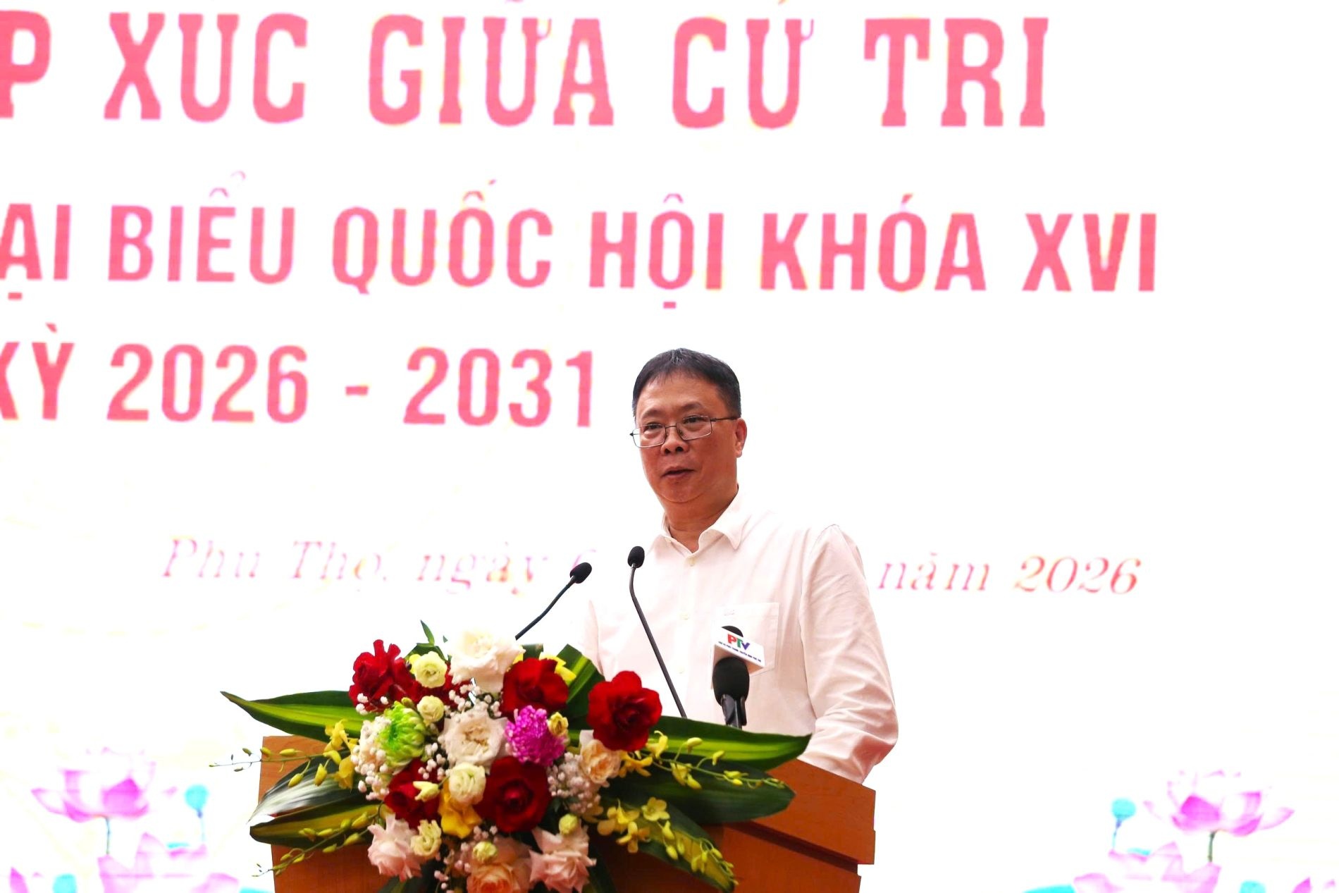 Giáo sư, Viện sĩ Châu Văn Minh - Bí thư Đảng ủy Liên hiệp Hội Việt Nam tại hội nghị tiếp xúc giữa cử tri và người ứng cử đại biểu Quốc hội khóa XVI, ngày 2/3. Giáo sư, Viện sĩ Châu Văn Minh - Bí thư Đảng ủy Liên hiệp Hội Việt Nam tại hội nghị tiếp xúc giữa cử tri và người ứng cử đại biểu Quốc hội khóa XVI, ngày 2/3.