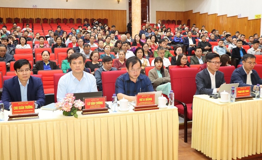 ĐIỆN BIÊN PHỦ: Ứng cử viên đại biểu Quốc hội khóa XVI tiếp xúc cử tri phường Điện Biên Phủ ĐIỆN BIÊN PHỦ: Ứng cử viên đại biểu Quốc hội khóa XVI tiếp xúc cử tri phường Điện Biên Phủ