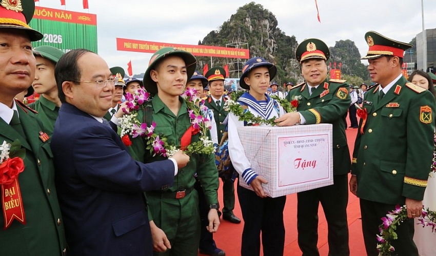 Quảng Ninh: Hơn 2.300 thanh niên ưu tú lên đường nhập ngũ