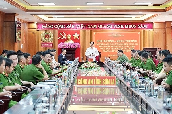 Sơn La biểu dương các tập thể, cá nhân lập công trong đấu tranh chuyên án ma túy qua biên giới