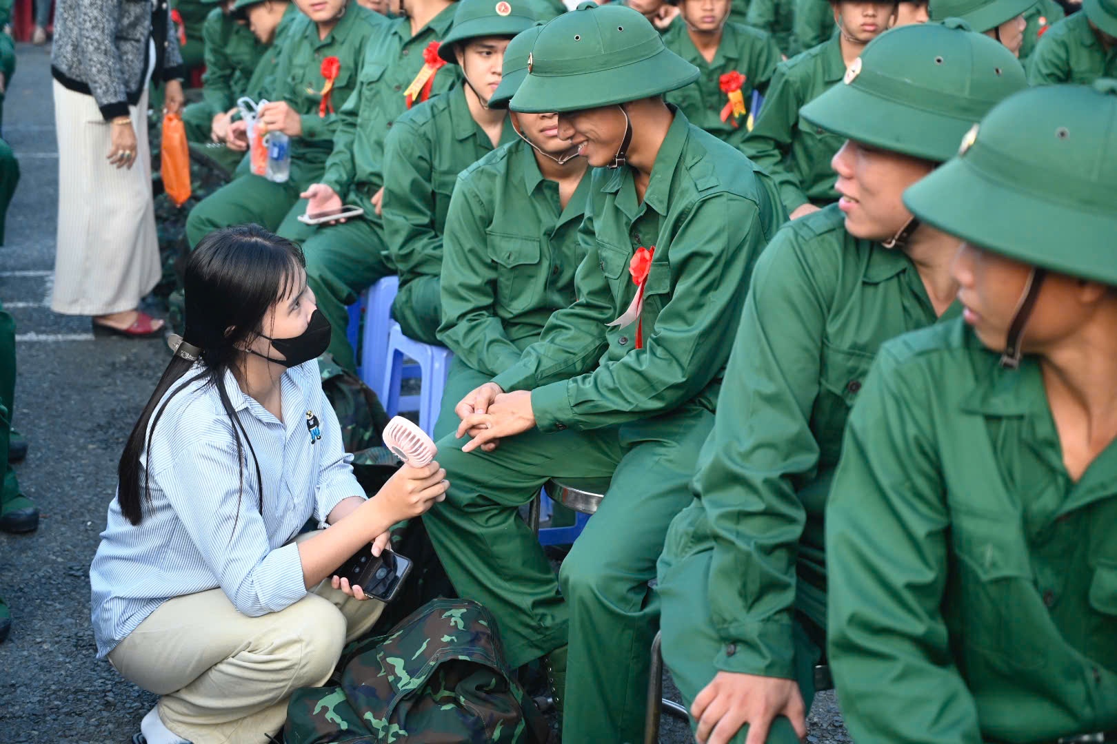 Trang trọng, an toàn Lễ giao, nhận quân tại 46 điểm của Quân khu 9