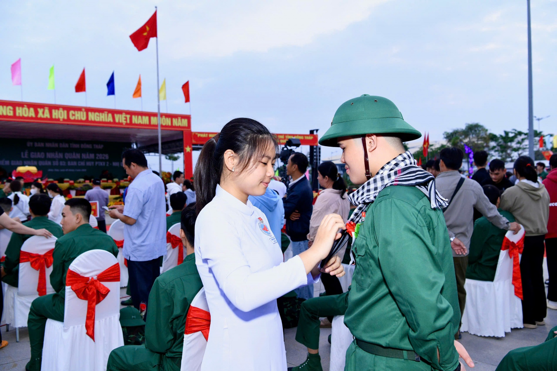 Trang trọng, an toàn Lễ giao, nhận quân tại 46 điểm của Quân khu 9