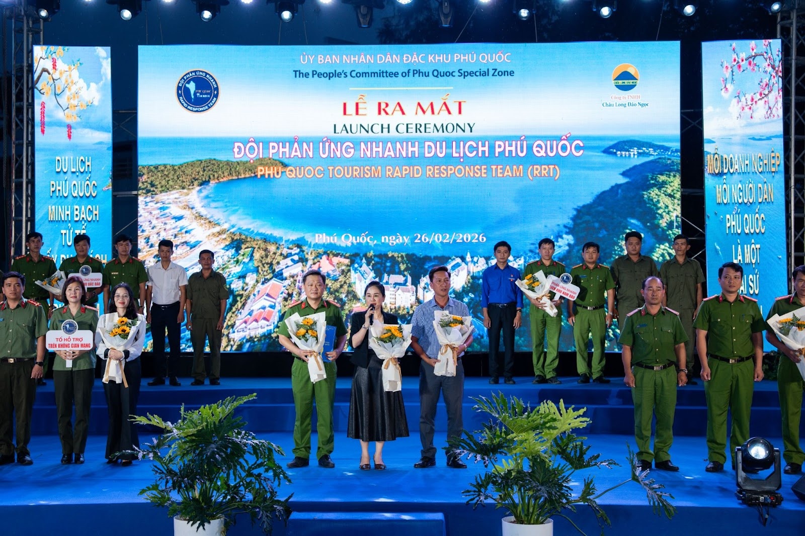  Phú Quốc ra mắt Đội phản ứng nhanh du lịch