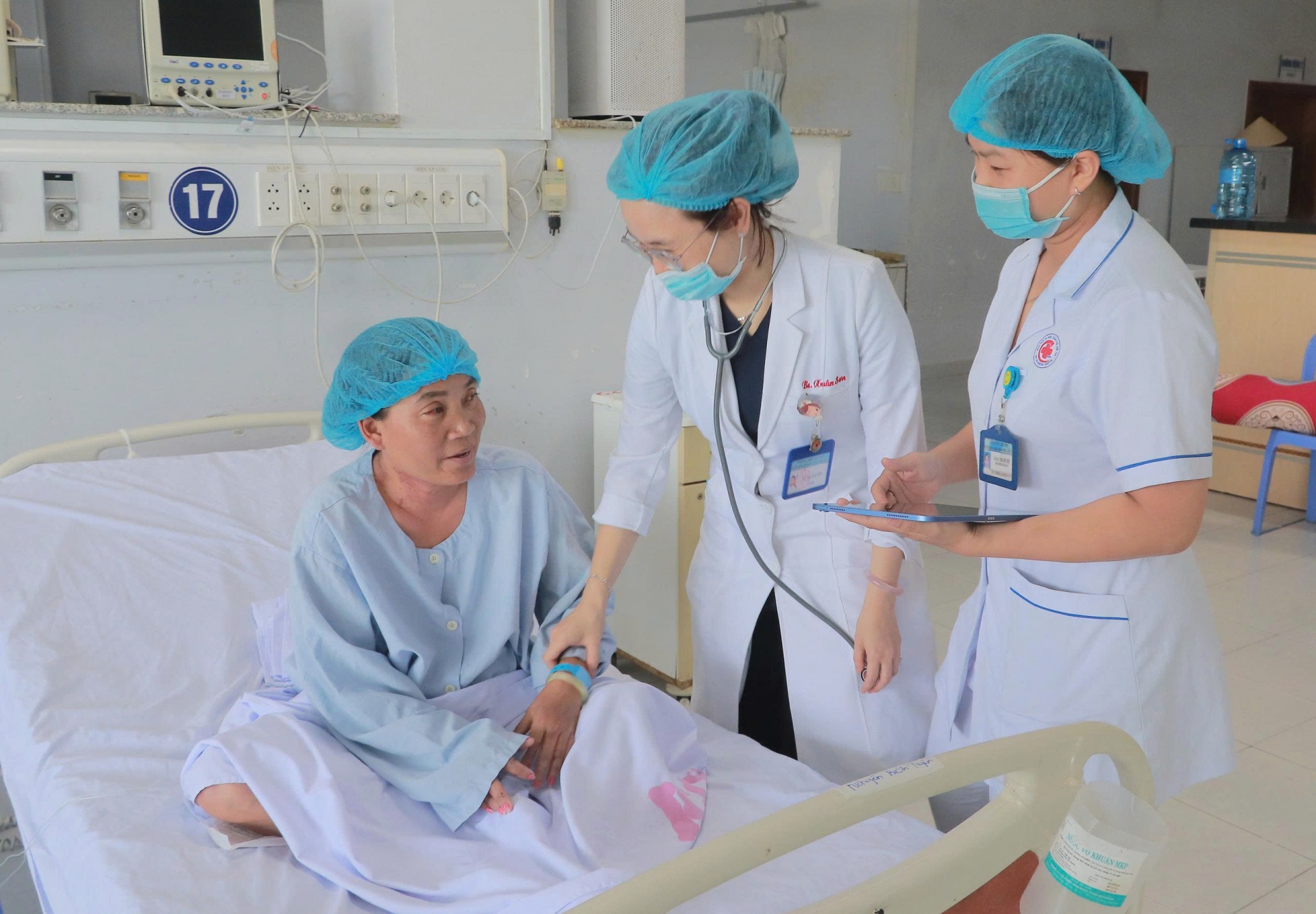 Giành lại sự sống cho bệnh nhân nhiễm não mô cầu type B nguy kịch