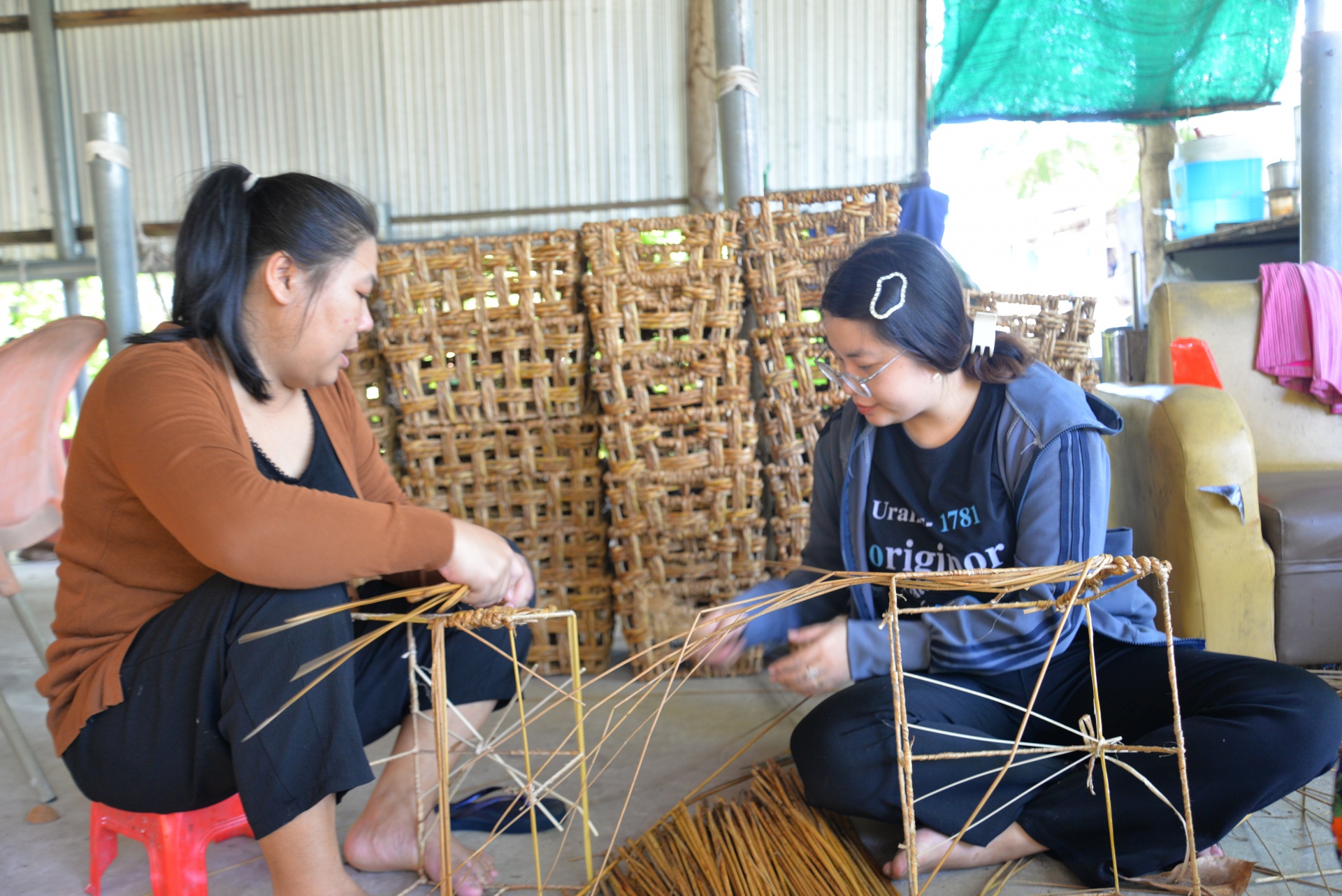 Mô hình sinh kế tại chỗ mở hướng cho phụ nữ nông thôn Cà Mau