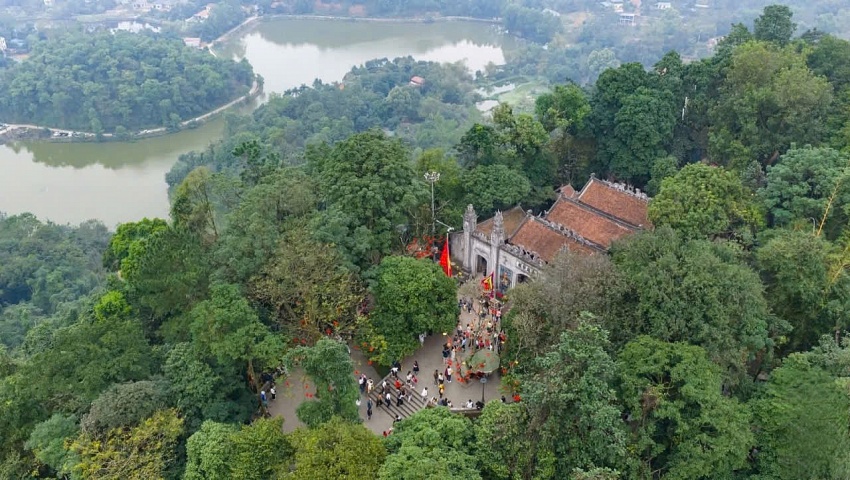 Lễ hội và bài toán môi trường ở đất Tổ (kỳ 3)