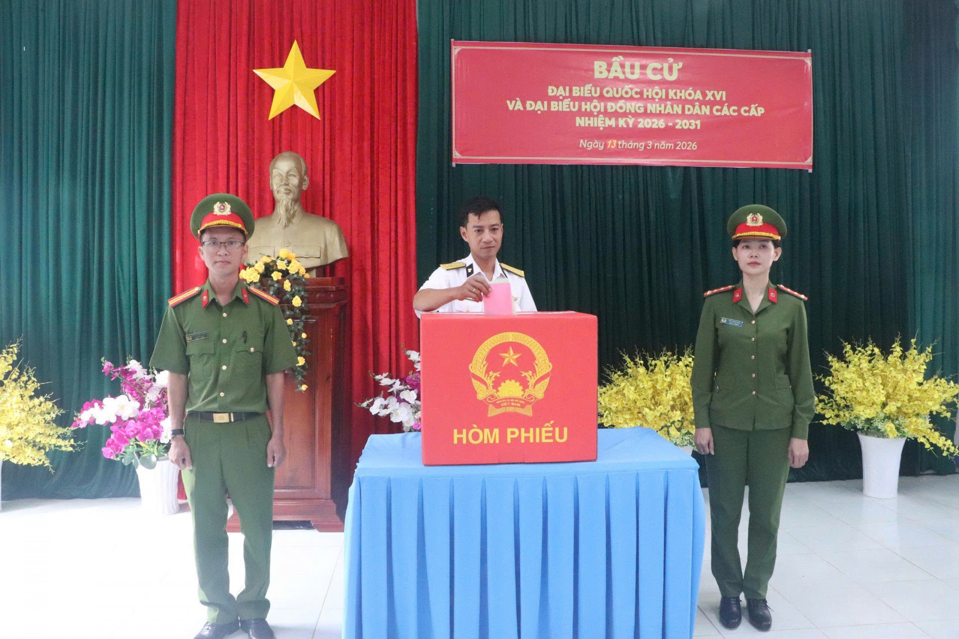 Không khí hướng về ngày bầu cử lan tỏa khắp các địa phương ở Cà Mau