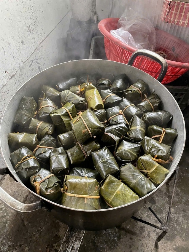 Tết Lùng Cùng và sự tích bánh khúc ở Ninh Bình