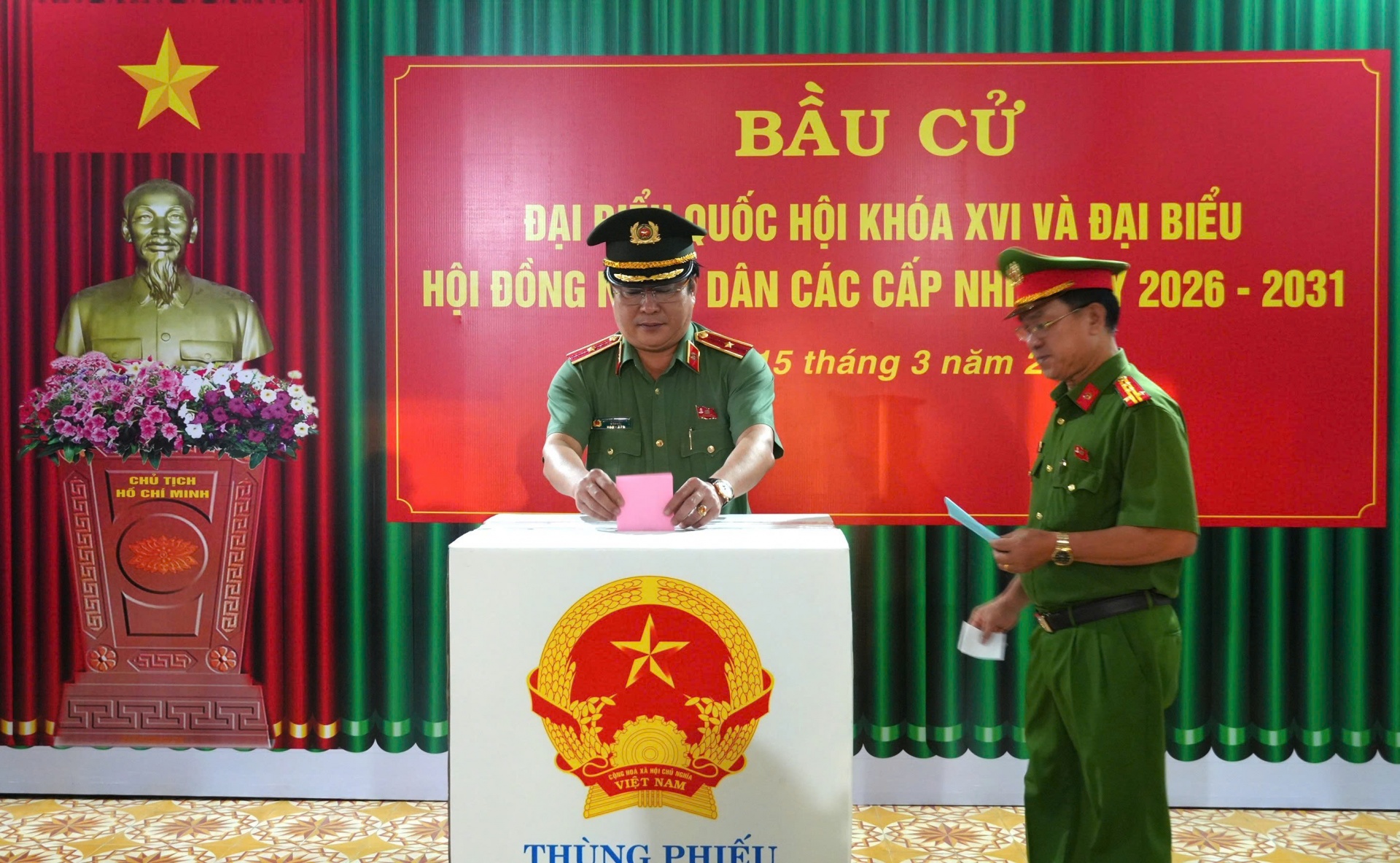 Cử tri ĐBSCL tích cực tham gia ngày hội bầu cử của toàn dân