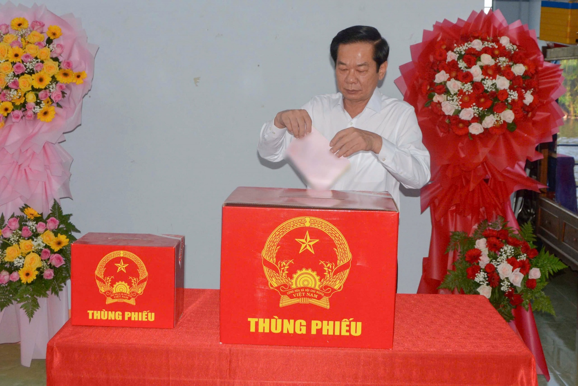 Cử tri ĐBSCL tích cực tham gia ngày hội bầu cử của toàn dân