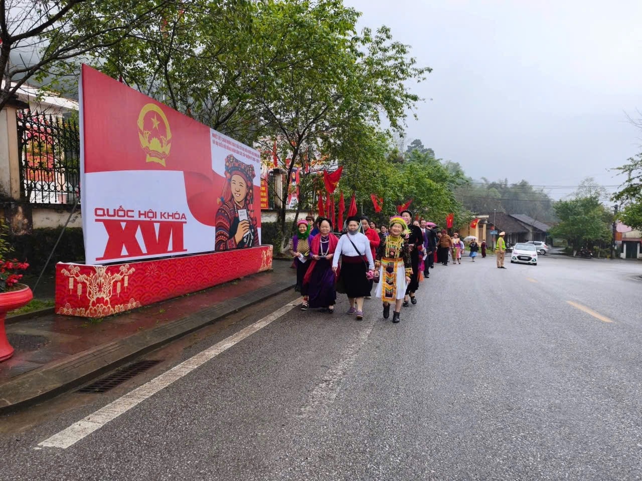 Tuyên Quang: 2 địa phương hoàn thành bỏ phiếu 100%