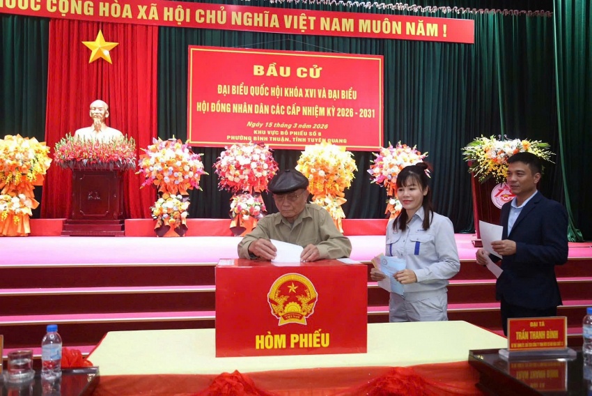 Ngày hội bầu cử ở Tuyên Quang: Niềm tin của cử tri gửi trọn qua từng lá phiếu