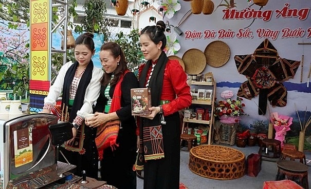 Điện Biên: Quảng bá sản phẩm OCOP gắn với phát triển du lịch Điện Biên: Quảng bá sản phẩm OCOP gắn với phát triển du lịch